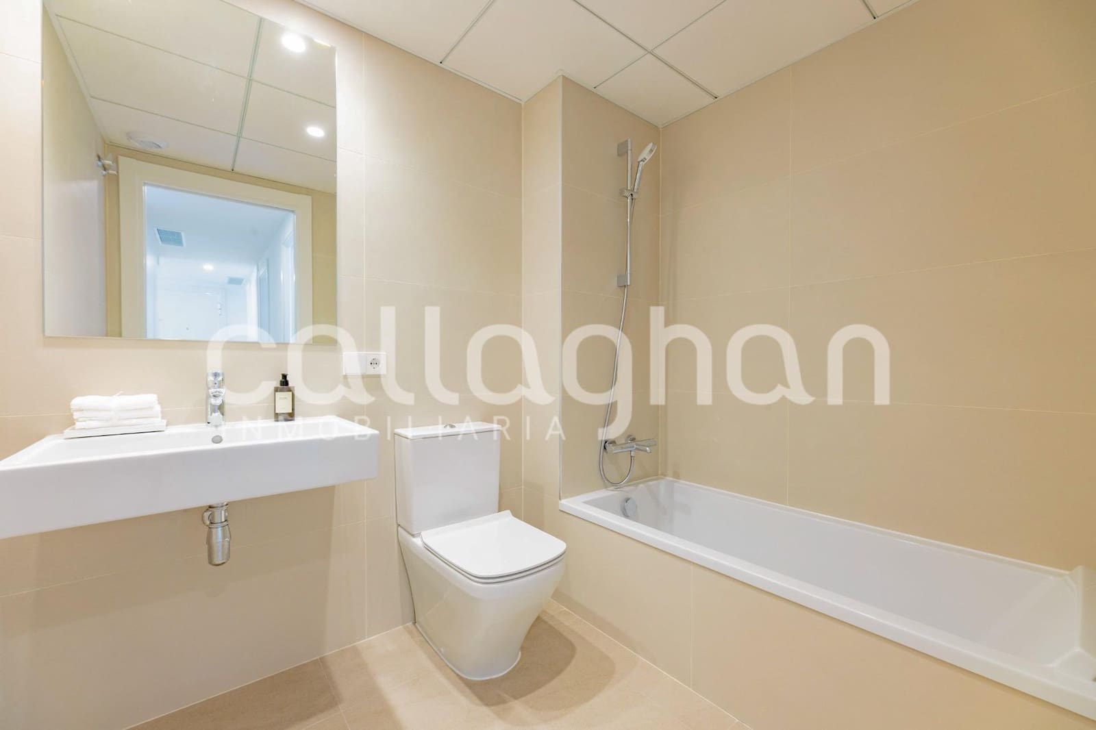 Piso de 3 habitaciones en València ciudad en venta con piscina garaje - 780.000 € (Ref: 10168673)