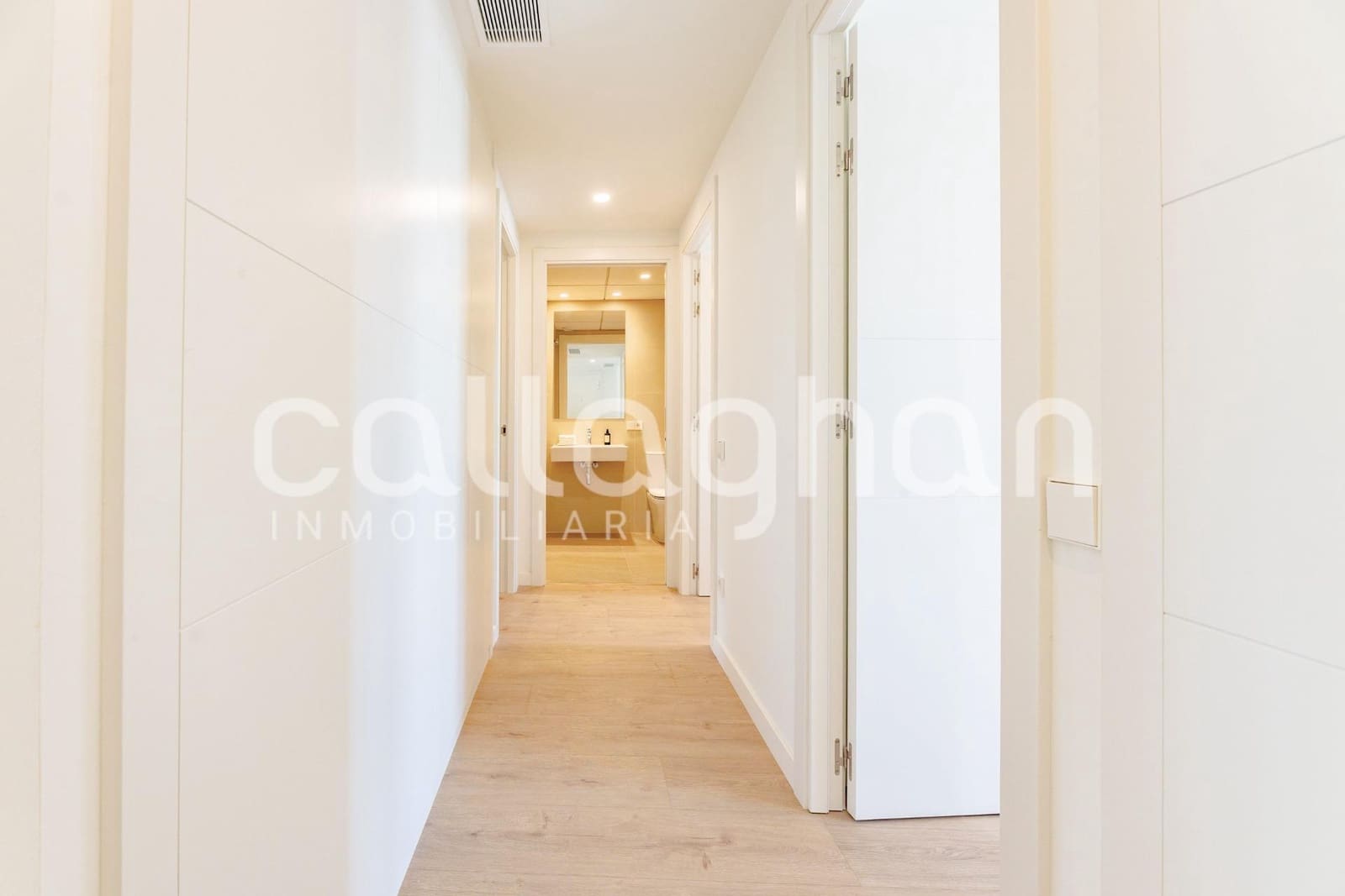 Piso de 3 habitaciones en València ciudad en venta con piscina garaje - 780.000 € (Ref: 10168673)