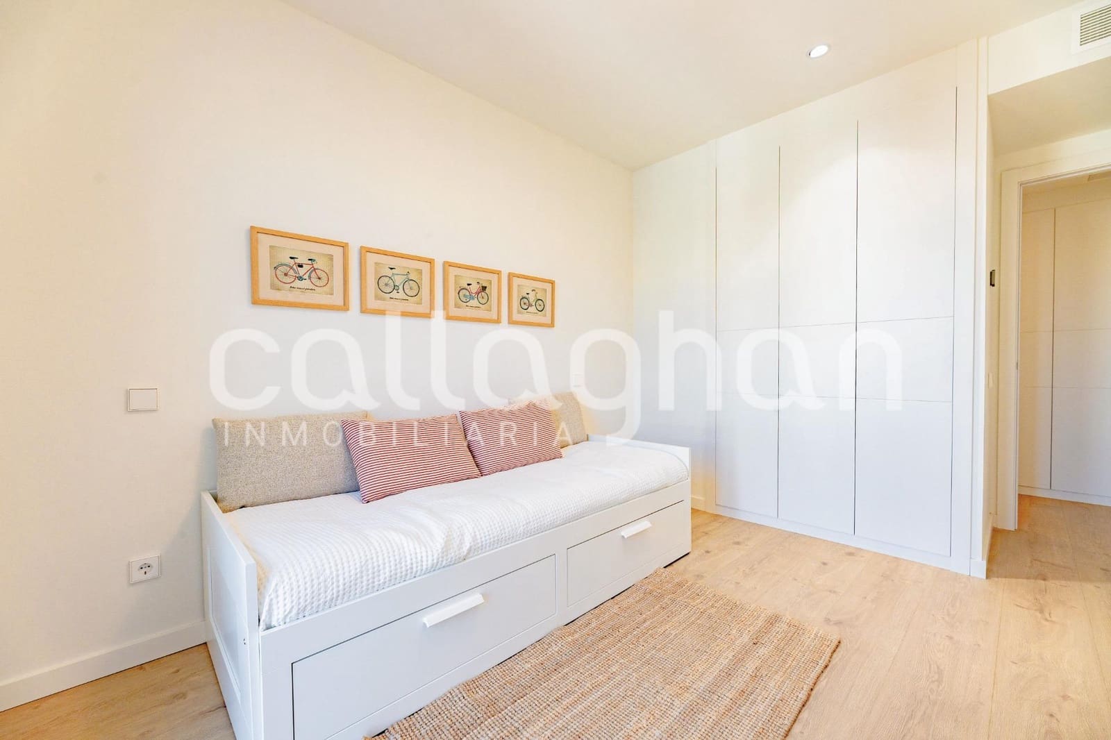 Piso de 3 habitaciones en València ciudad en venta con piscina garaje - 780.000 € (Ref: 10168673)