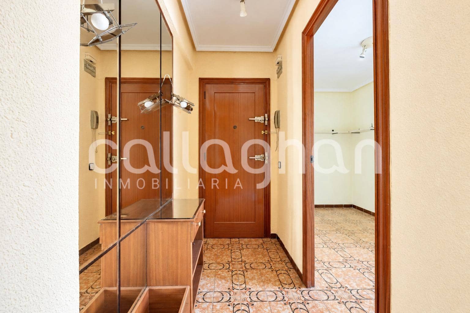 2 soverom Leilighet til salgs i Valencia by - € 140 000 (Ref: 10180802)