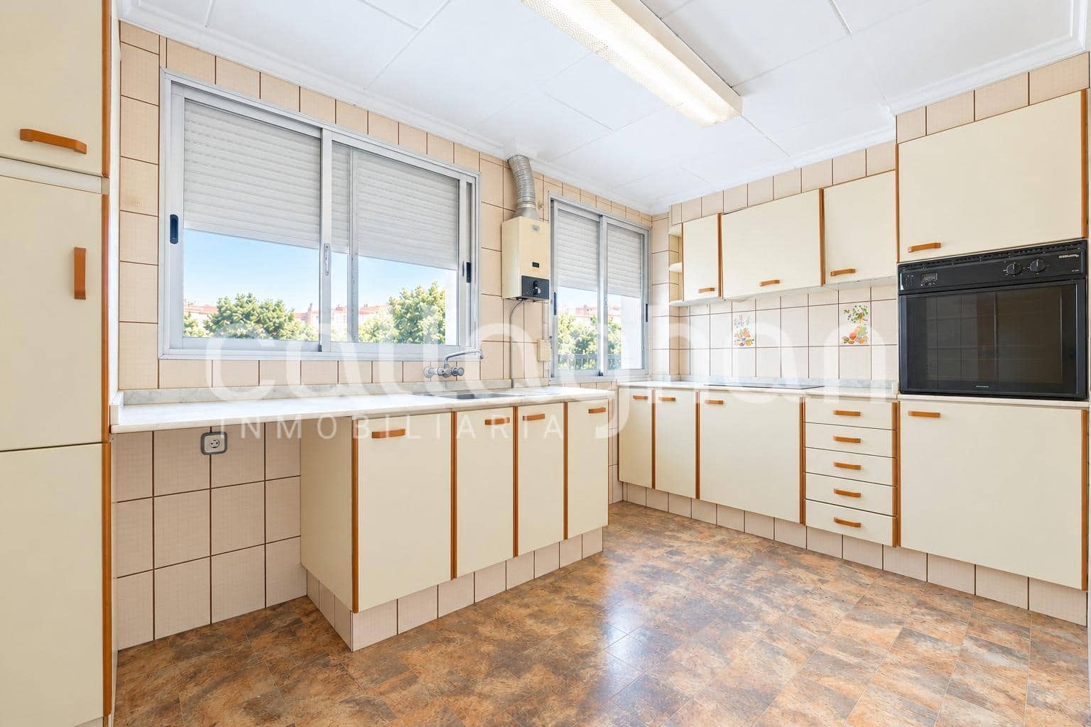 2 soverom Leilighet til salgs i Valencia by - € 140 000 (Ref: 10180802)