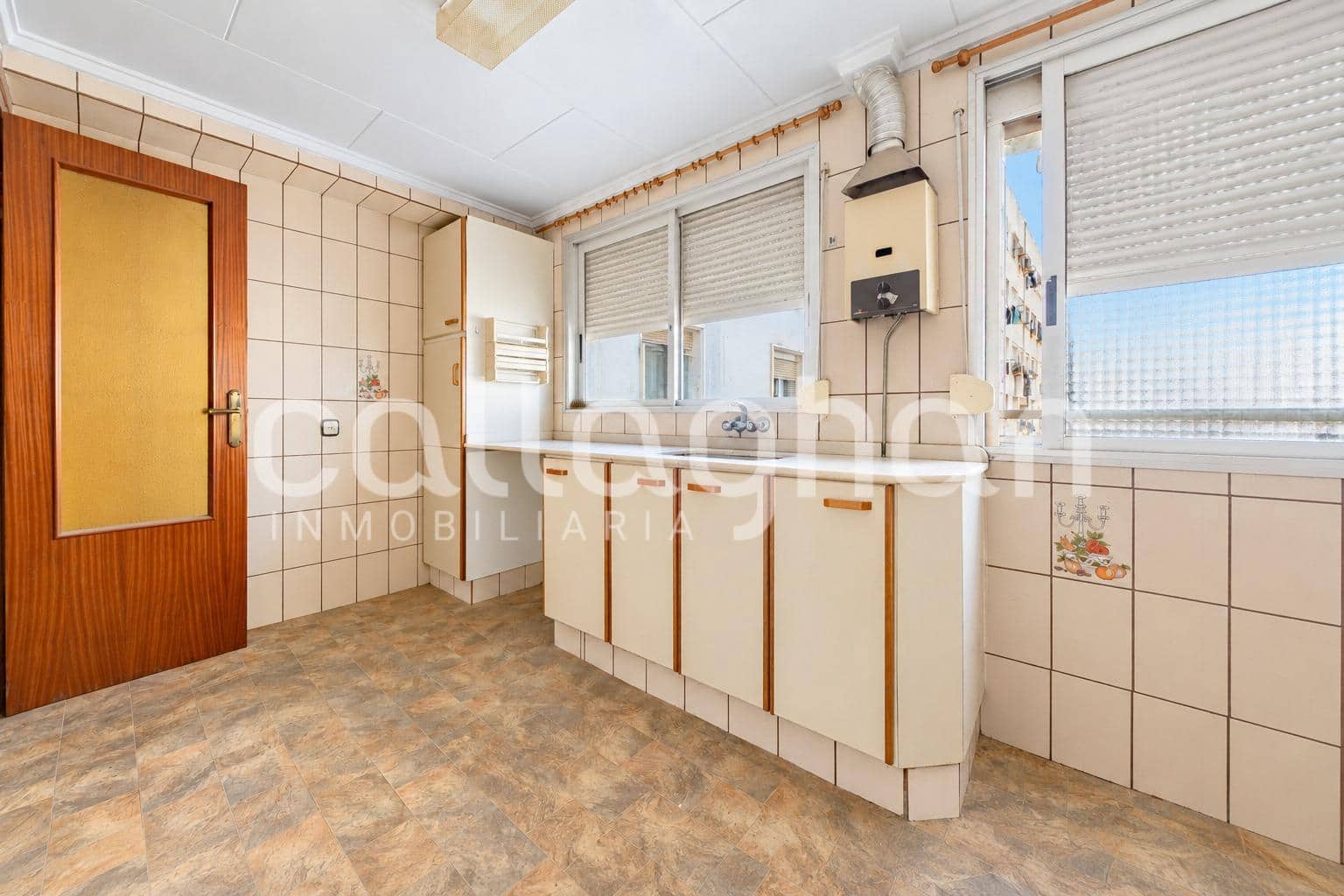 2 soverom Leilighet til salgs i Valencia by - € 140 000 (Ref: 10180802)