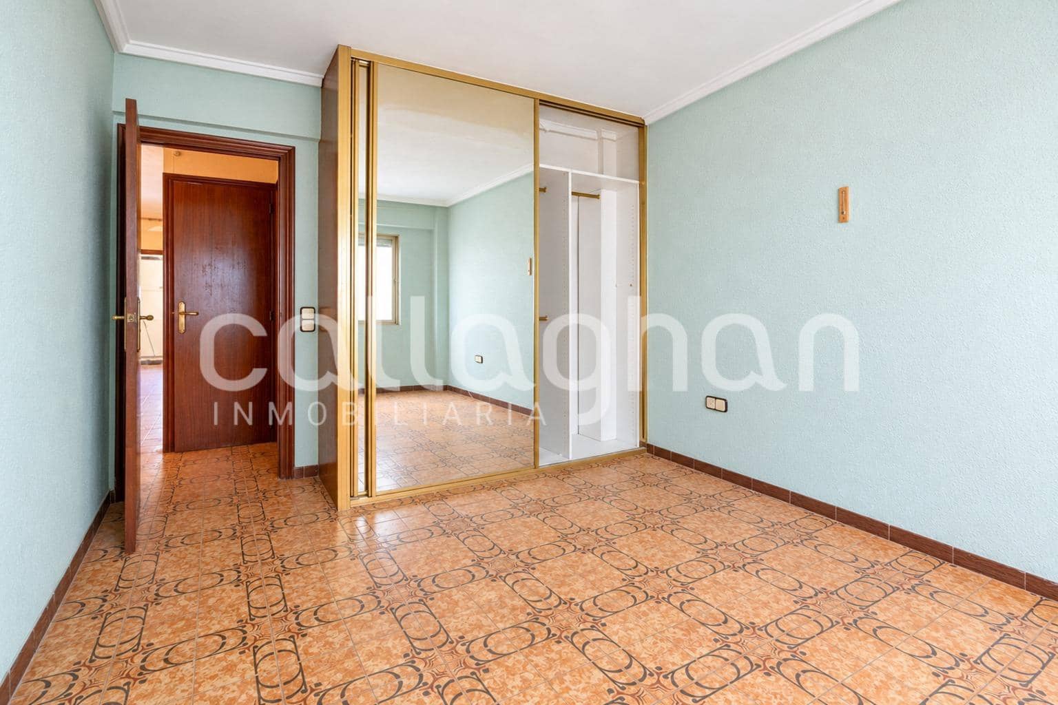 2 soverom Leilighet til salgs i Valencia by - € 140 000 (Ref: 10180802)
