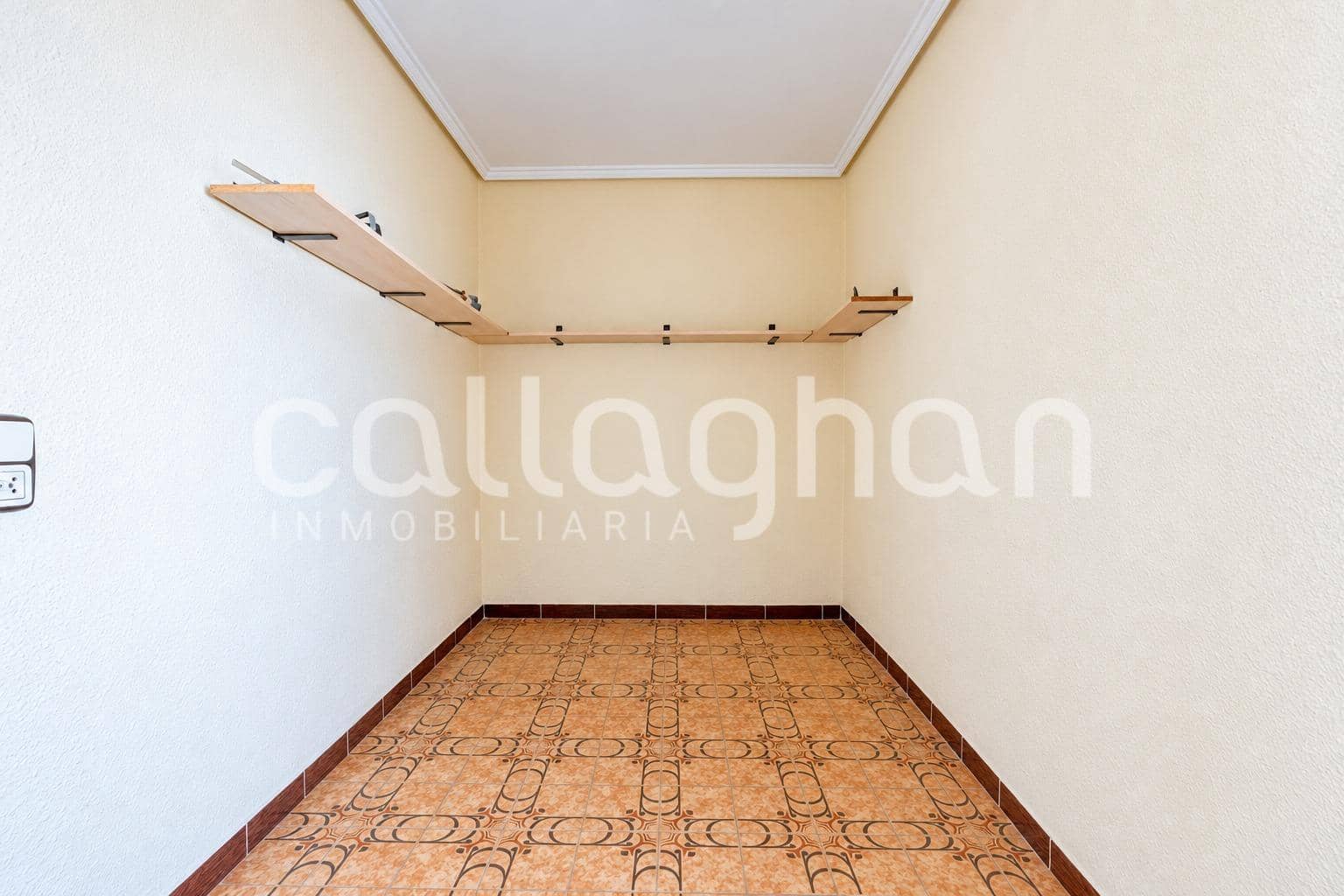 2 soverom Leilighet til salgs i Valencia by - € 140 000 (Ref: 10180802)