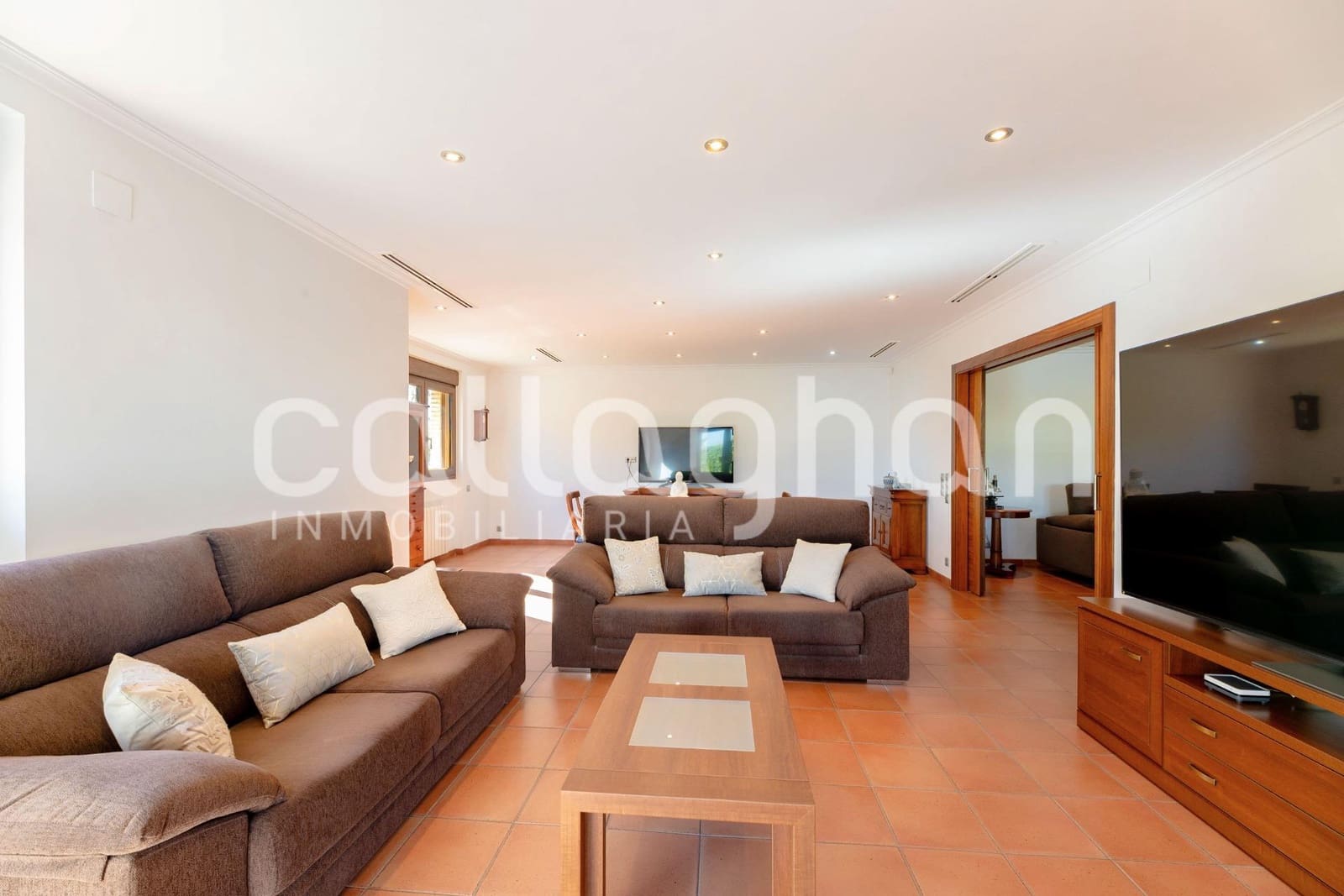6 soverom Villa til salgs i Betera med svømmebasseng garasje - € 1 440 000 (Ref: 10187292)