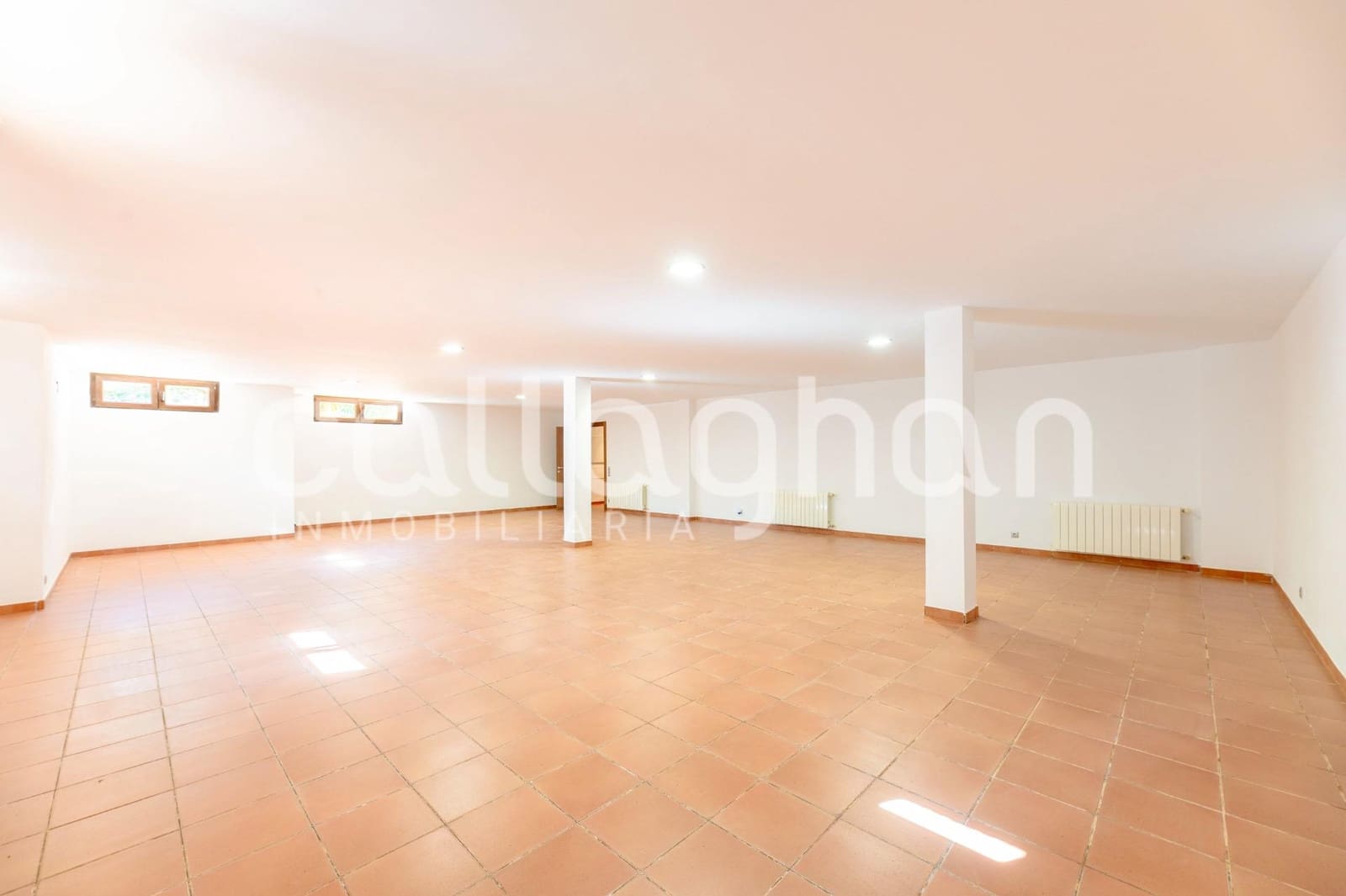 6 soverom Villa til salgs i Betera med svømmebasseng garasje - € 1 440 000 (Ref: 10187292)
