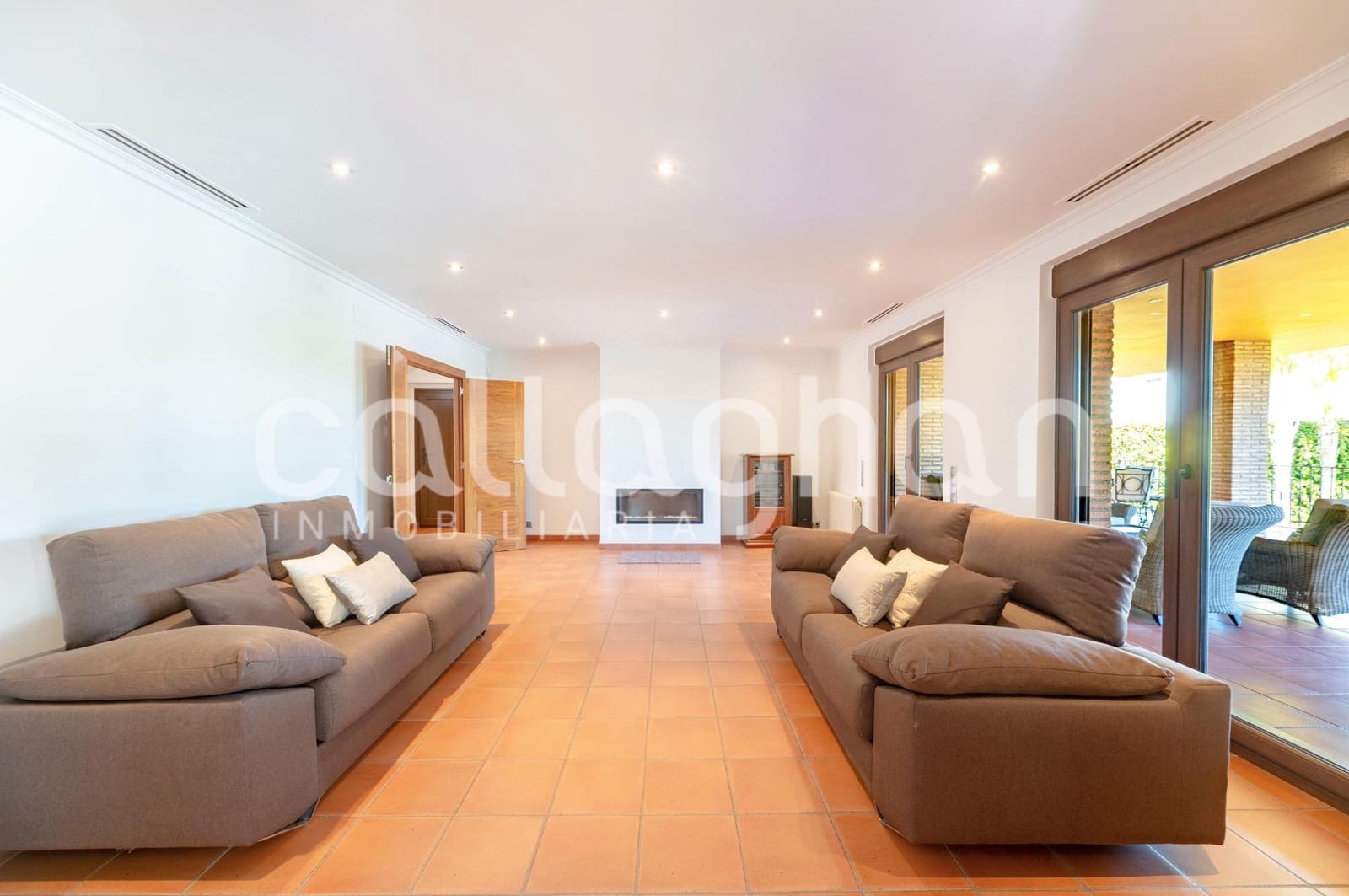 6 soverom Villa til salgs i Betera med svømmebasseng garasje - € 1 440 000 (Ref: 10187292)