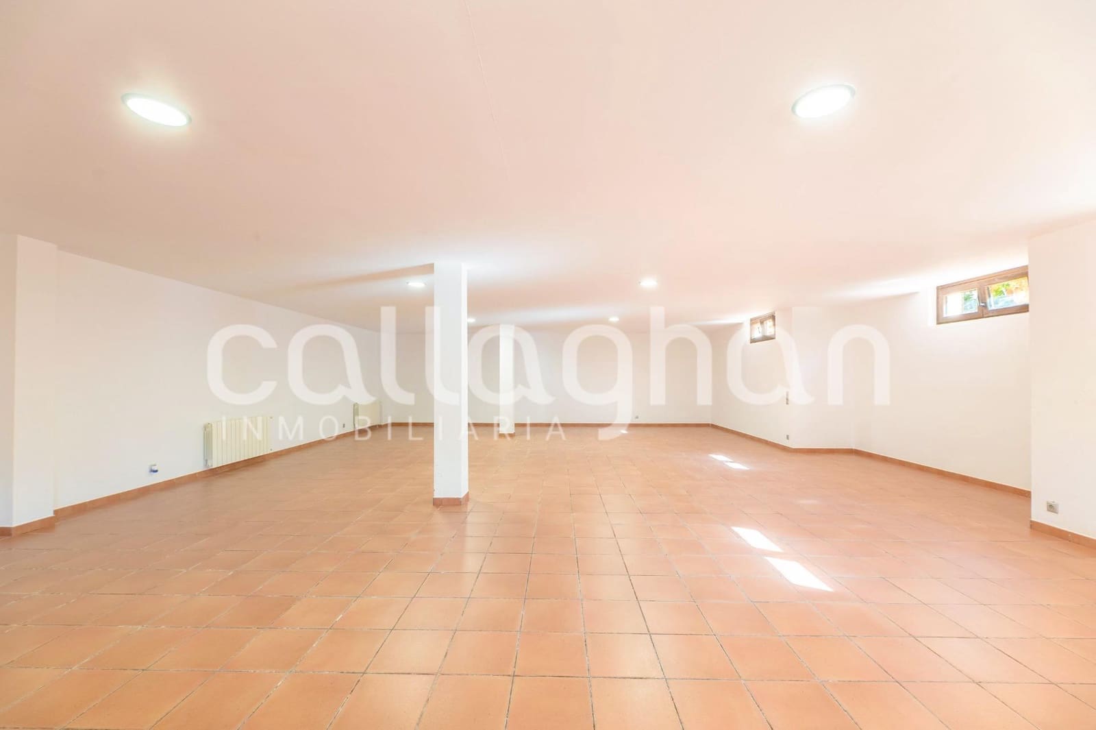 6 soverom Villa til salgs i Betera med svømmebasseng garasje - € 1 440 000 (Ref: 10187292)