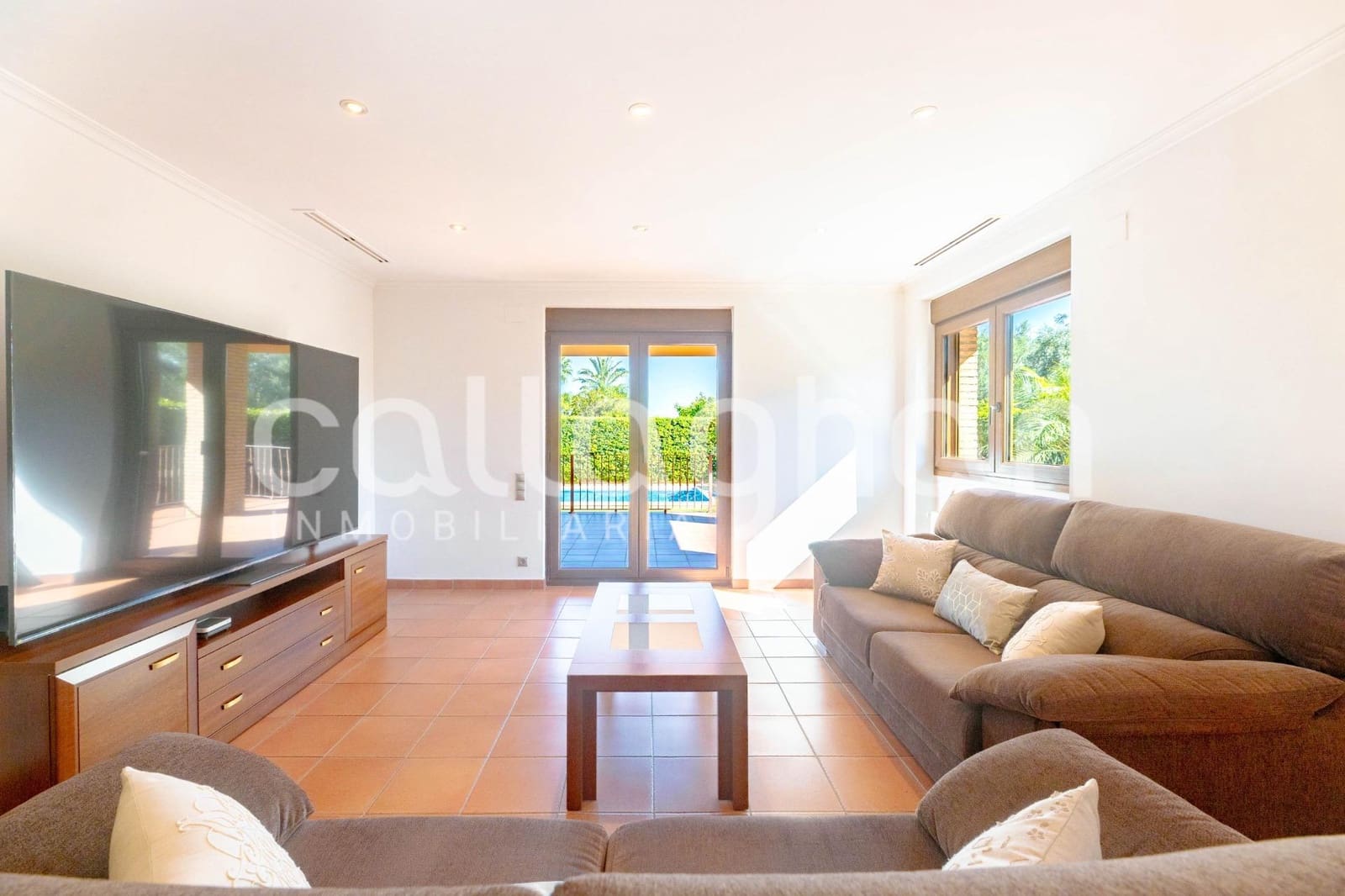 6 soverom Villa til salgs i Betera med svømmebasseng garasje - € 1 440 000 (Ref: 10187292)