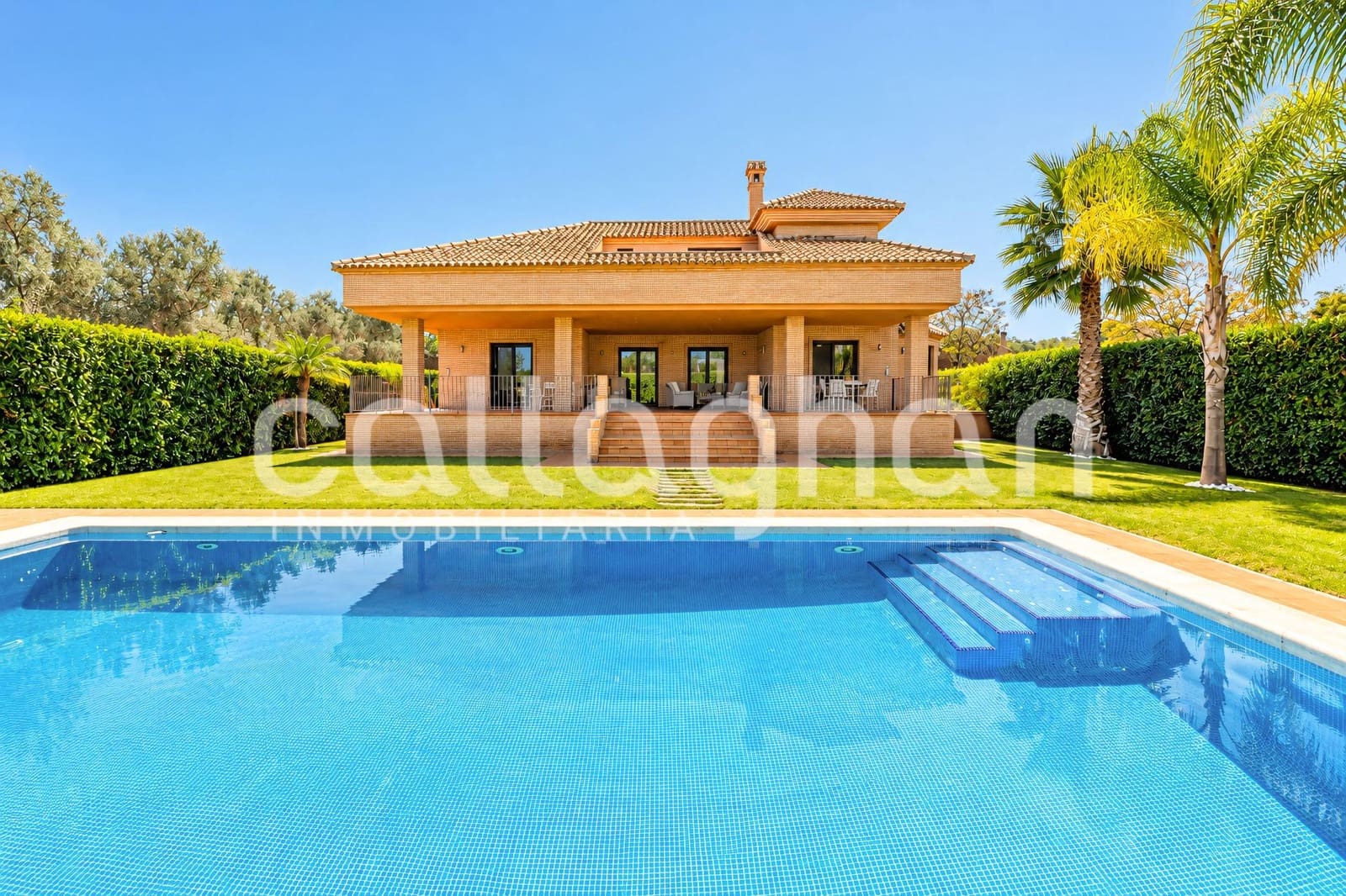 6 soverom Villa til salgs i Betera med svømmebasseng garasje - € 1 440 000 (Ref: 10187292)