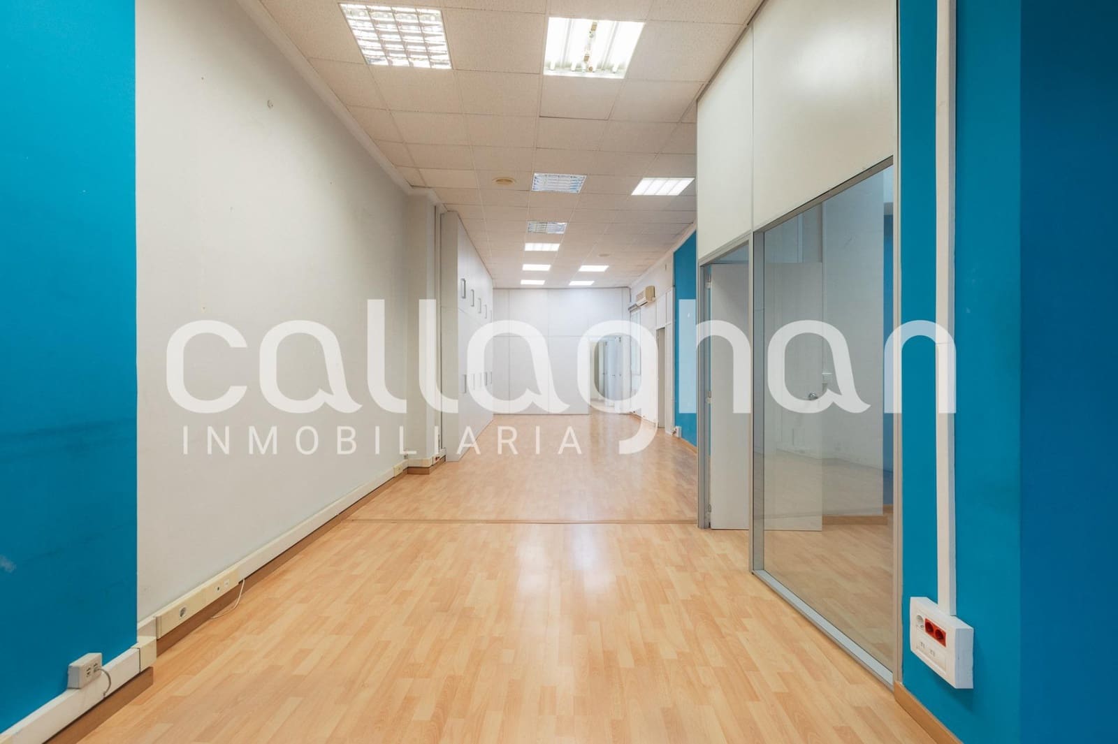 Biuro do wynajęcia w Miasto Walencja - 1 900 € (Ref: 9127285)