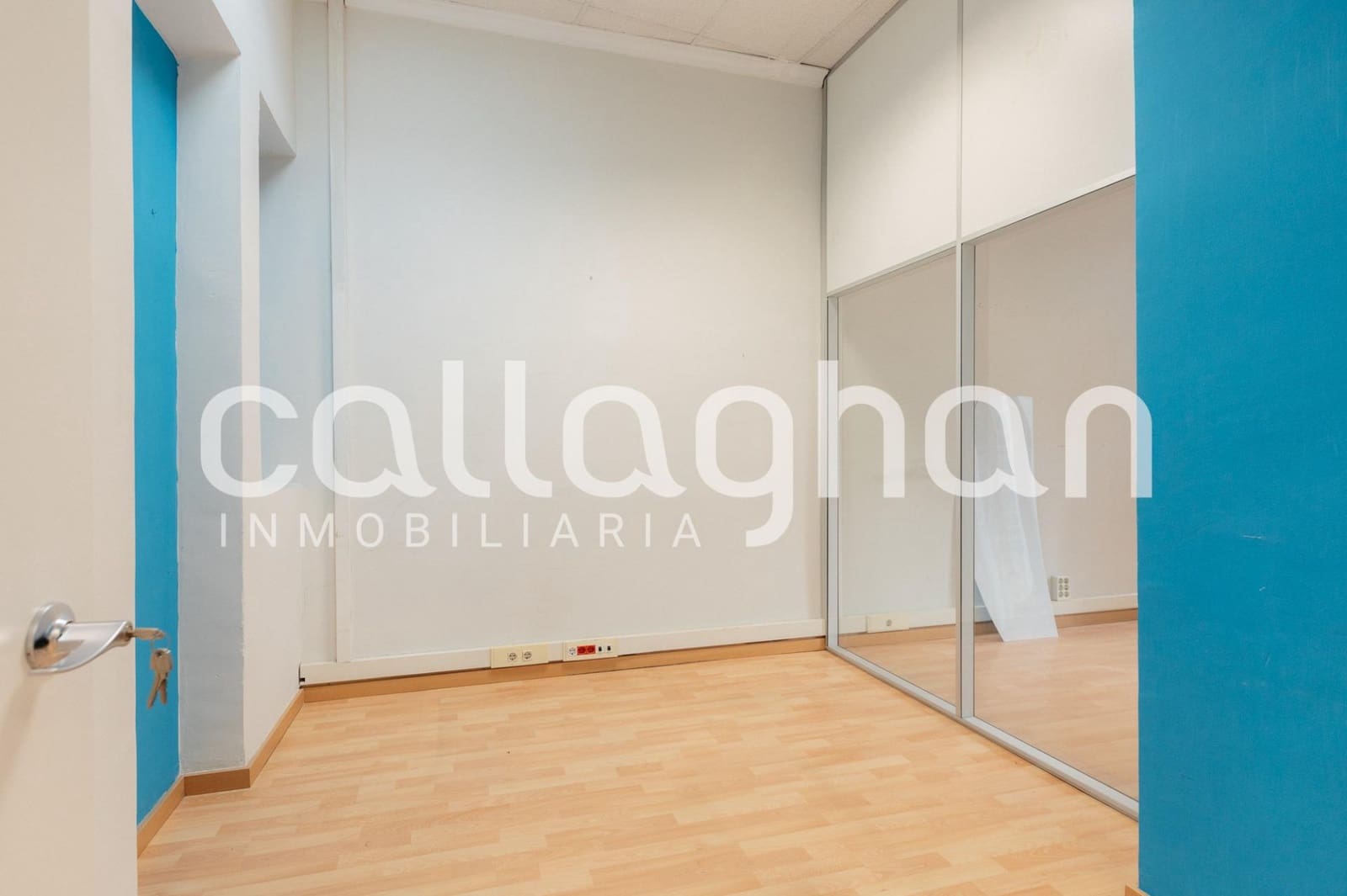 Biuro do wynajęcia w Miasto Walencja - 1 900 € (Ref: 9127285)
