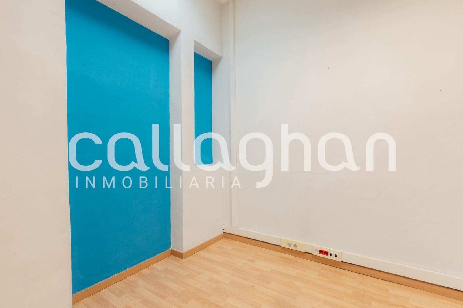 Biuro do wynajęcia w Miasto Walencja - 1 900 € (Ref: 9127285)