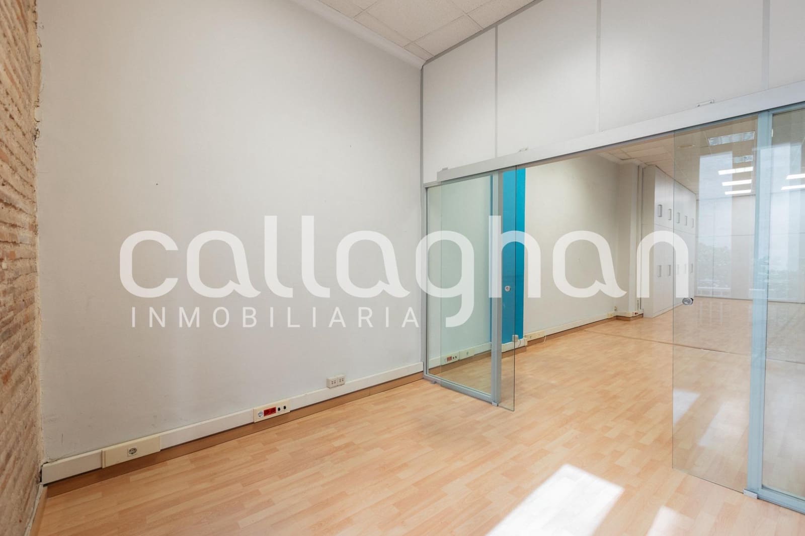 Biuro do wynajęcia w Miasto Walencja - 1 900 € (Ref: 9127285)