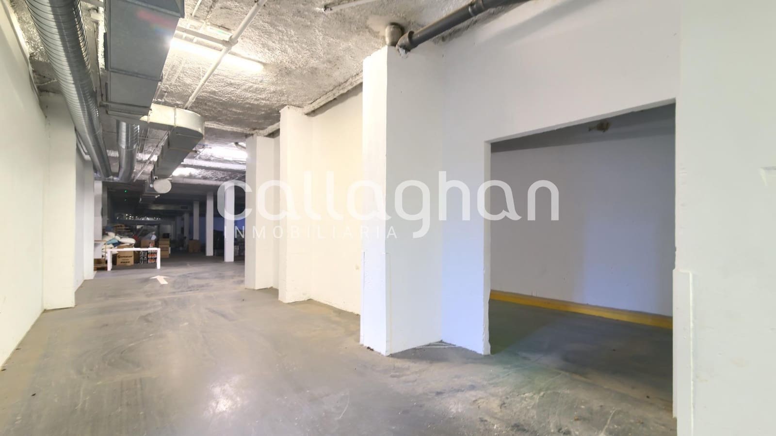 Erhverv til leje i Valencia by - € 9.000 (Ref: 9127286)