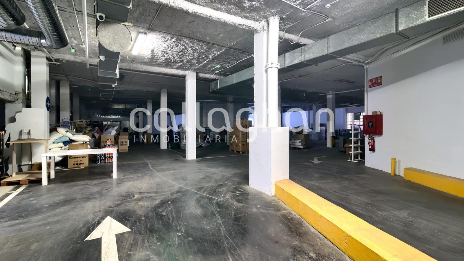 Erhverv til leje i Valencia by - € 9.000 (Ref: 9127286)