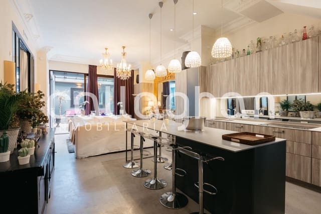 4 soverom Penthouse til salgs i Russafa, Valencia by - € 1 050 000 (Ref: 9127289)