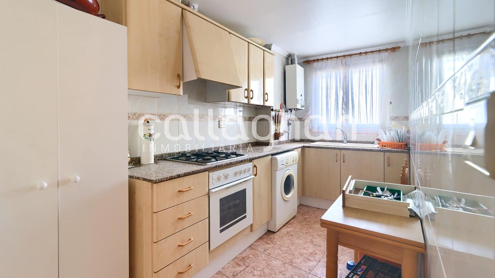 3 bedroom Flat for sale in Bejis - € 76,000 (Ref: 9127292)