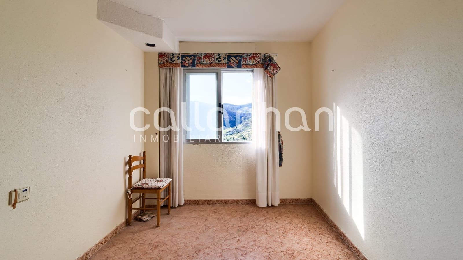 3 bedroom Flat for sale in Bejis - € 76,000 (Ref: 9127292)