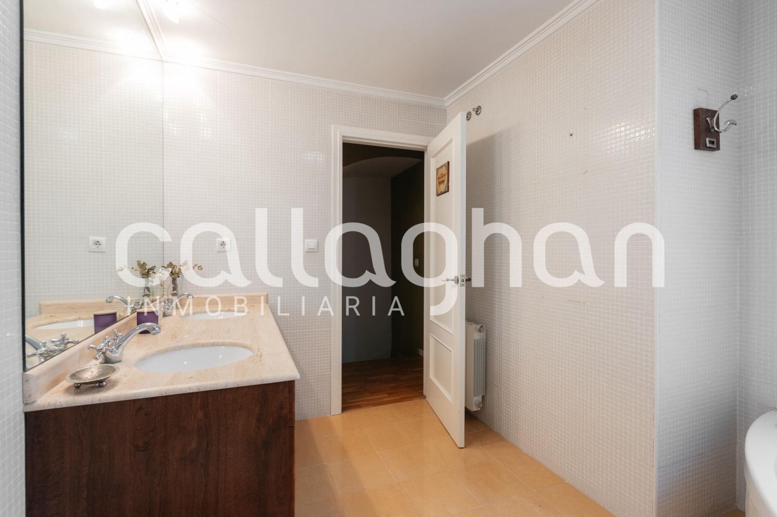 4 soveværelse Rækkehus til salg i Tavernes Blanques med garage - € 370.000 (Ref: 9127293)