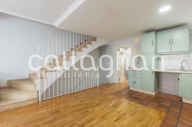 4 sovrum Radhus till salu i Tavernes Blanques med garage - 370 000 € (Ref: 9127293)