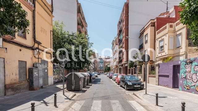 Byggetomt til salgs i Torrefiel, Valencia by - € 198 000 (Ref: 9127294)