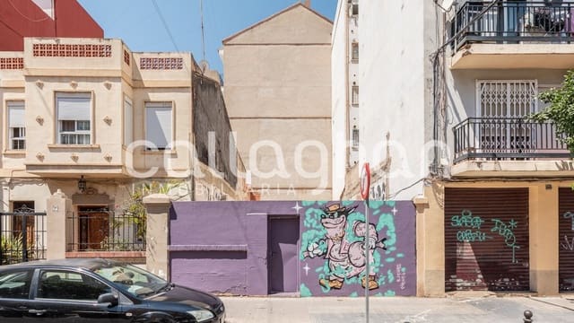 Byggetomt til salgs i Torrefiel, Valencia by - € 198 000 (Ref: 9127294)