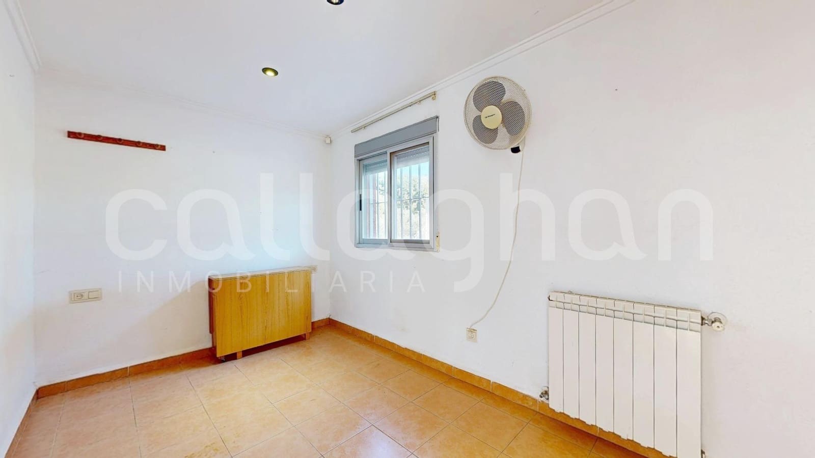 4 soveværelse Villa til salg i Naquera med swimmingpool garage - € 230.000 (Ref: 9127296)