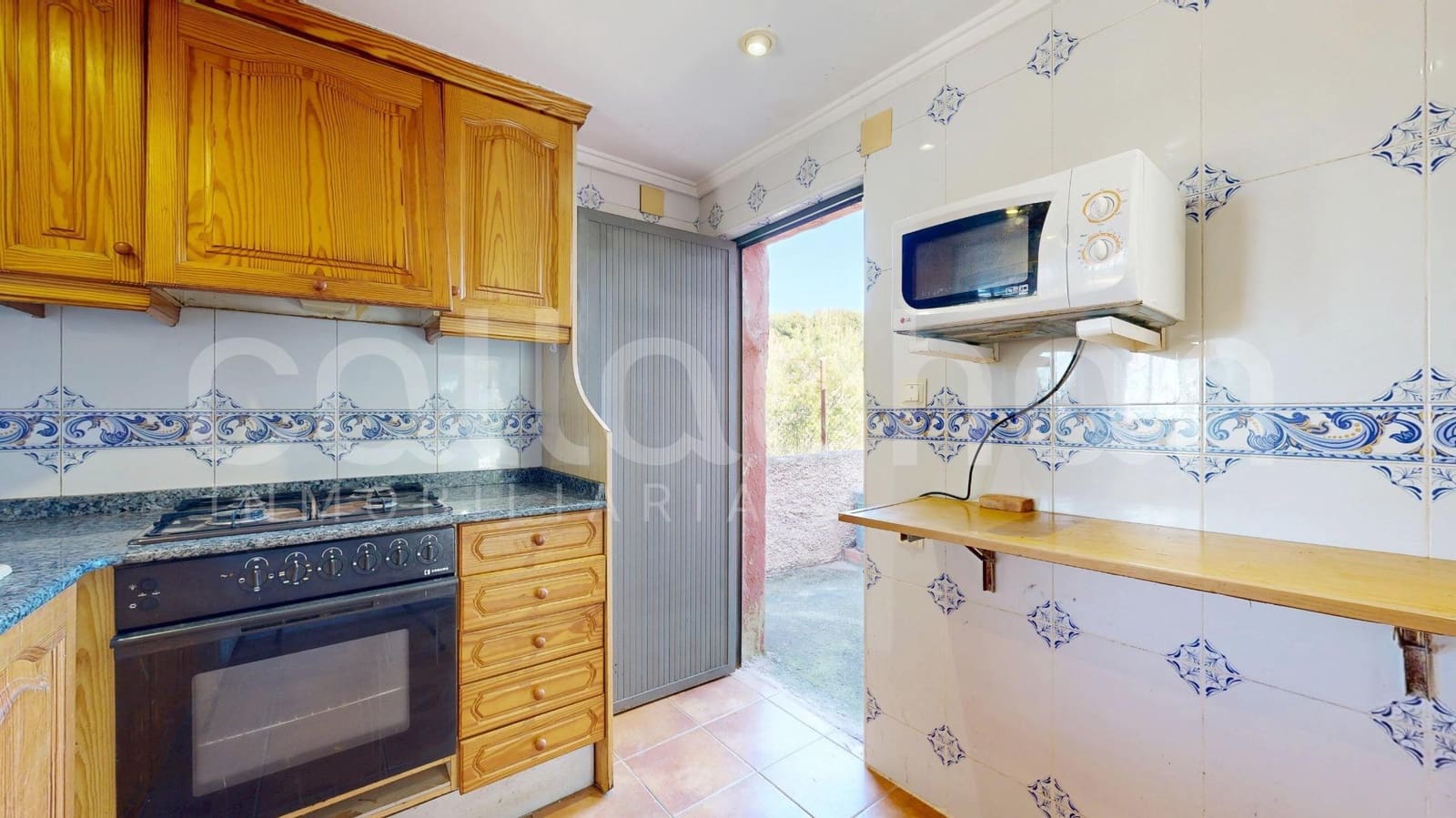 4 soveværelse Villa til salg i Naquera med swimmingpool garage - € 230.000 (Ref: 9127296)