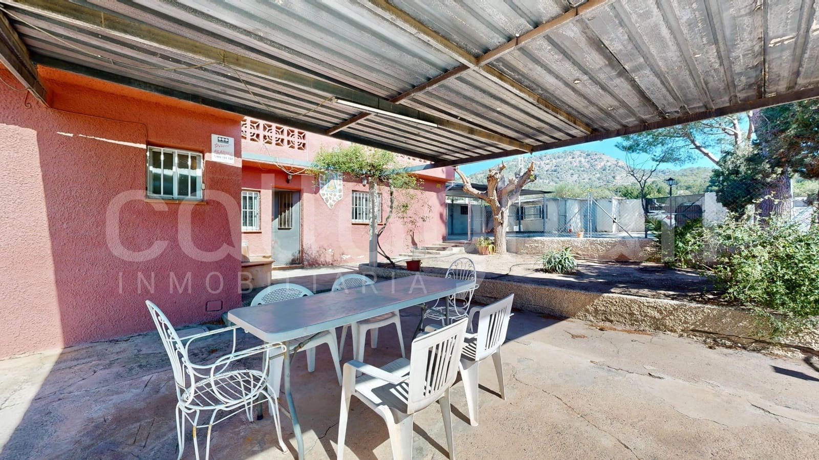 4 soveværelse Villa til salg i Naquera med swimmingpool garage - € 230.000 (Ref: 9127296)