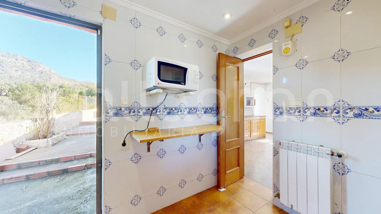 4 soveværelse Villa til salg i Naquera med swimmingpool garage - € 230.000 (Ref: 9127296)