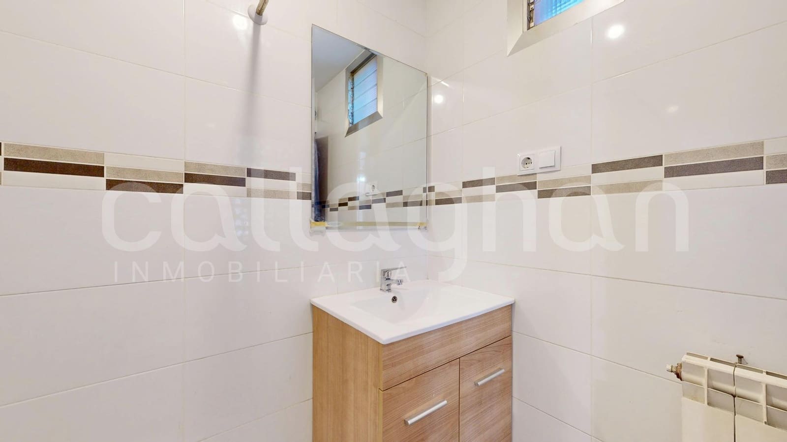 4 soveværelse Villa til salg i Naquera med swimmingpool garage - € 230.000 (Ref: 9127296)