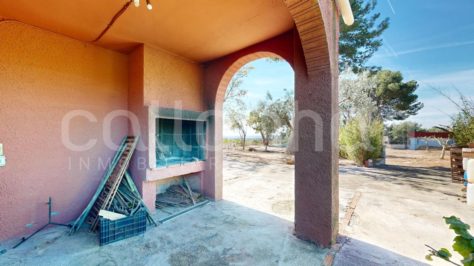 4 soveværelse Villa til salg i Naquera med swimmingpool garage - € 230.000 (Ref: 9127296)