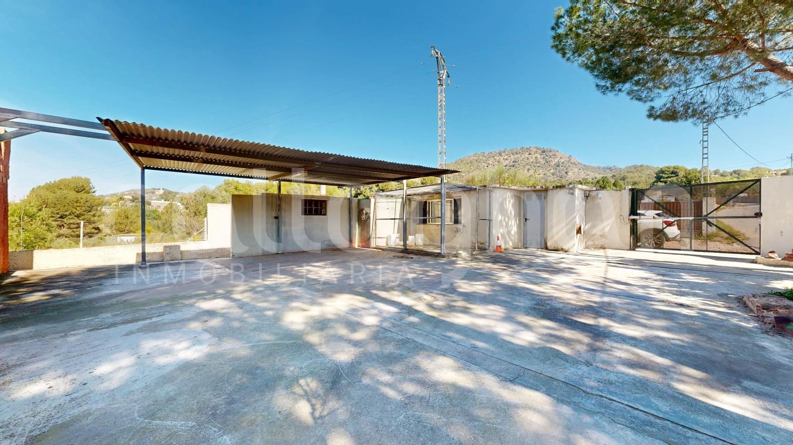 4 soveværelse Villa til salg i Naquera med swimmingpool garage - € 230.000 (Ref: 9127296)