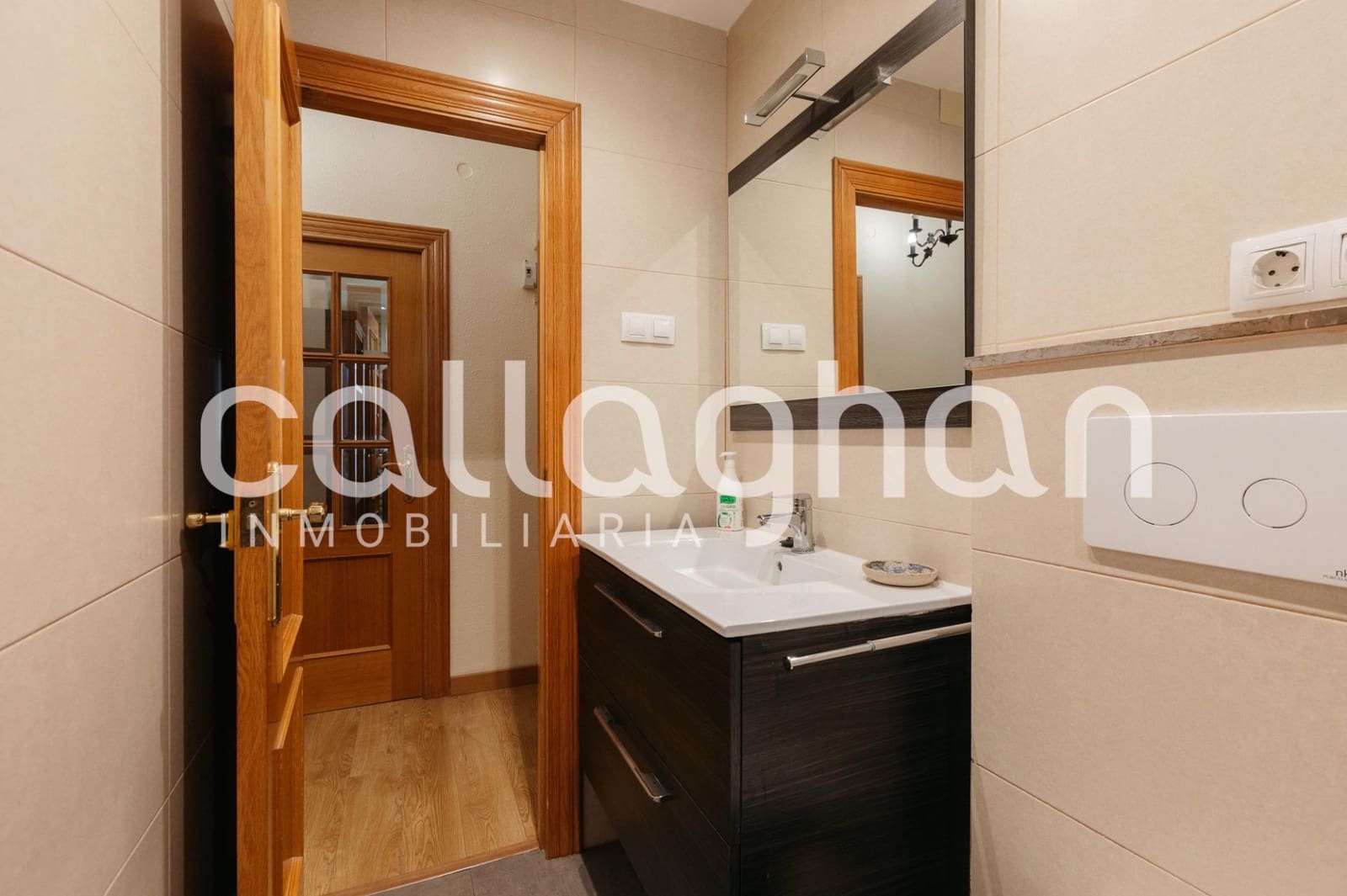 2 soveværelse Lejlighed til salg i Valencia by - € 225.000 (Ref: 9127307)