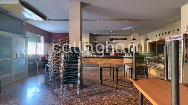 Kaupallinen myytävänä paikassa L'Alcúdia - 270 000 € (Ref: 9127308)