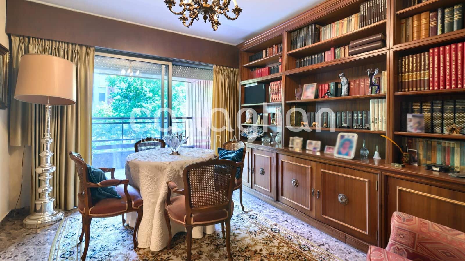 5 soveværelse Lejlighed til salg i Valencia by - € 950.000 (Ref: 9127311)