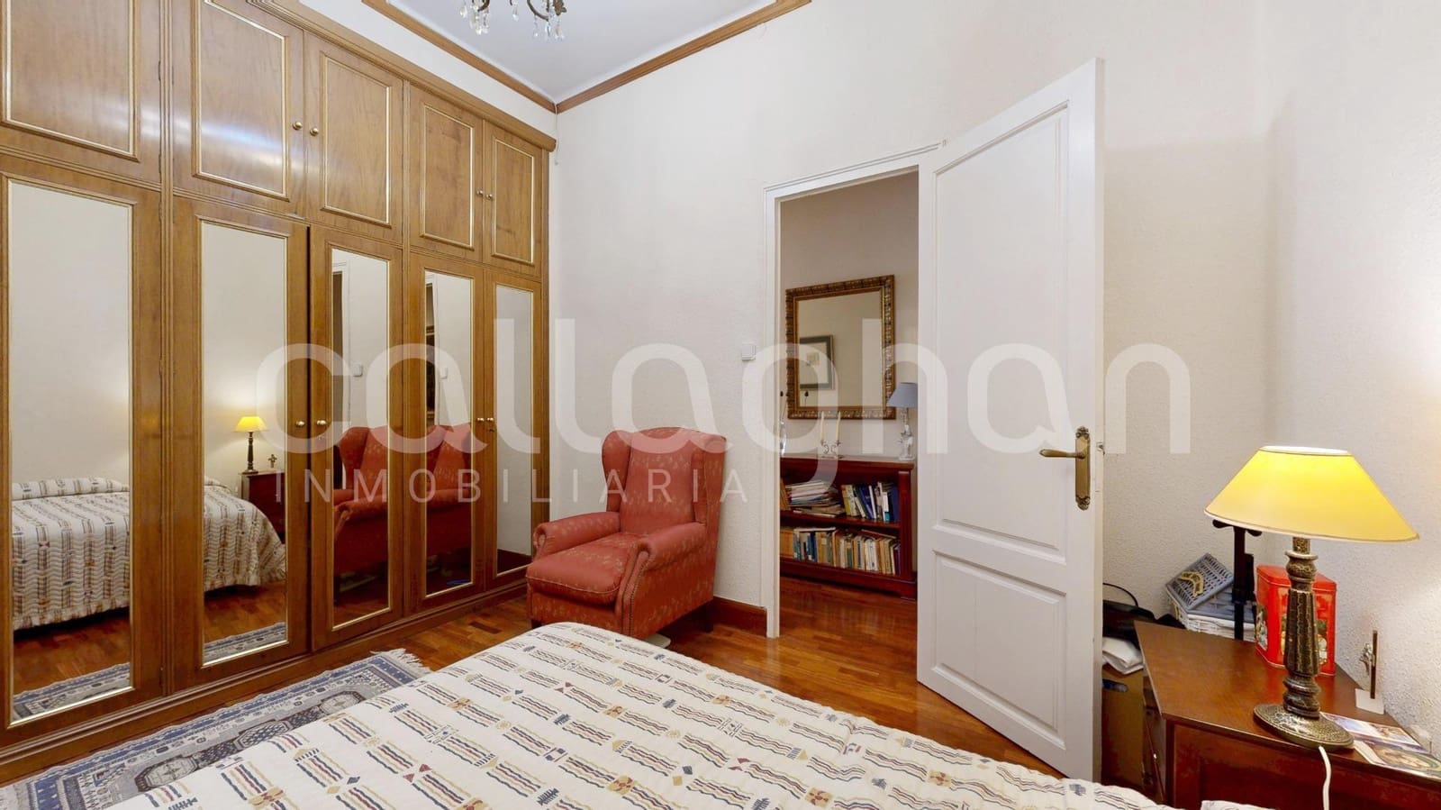 5 soveværelse Lejlighed til salg i Valencia by - € 625.000 (Ref: 9127313)