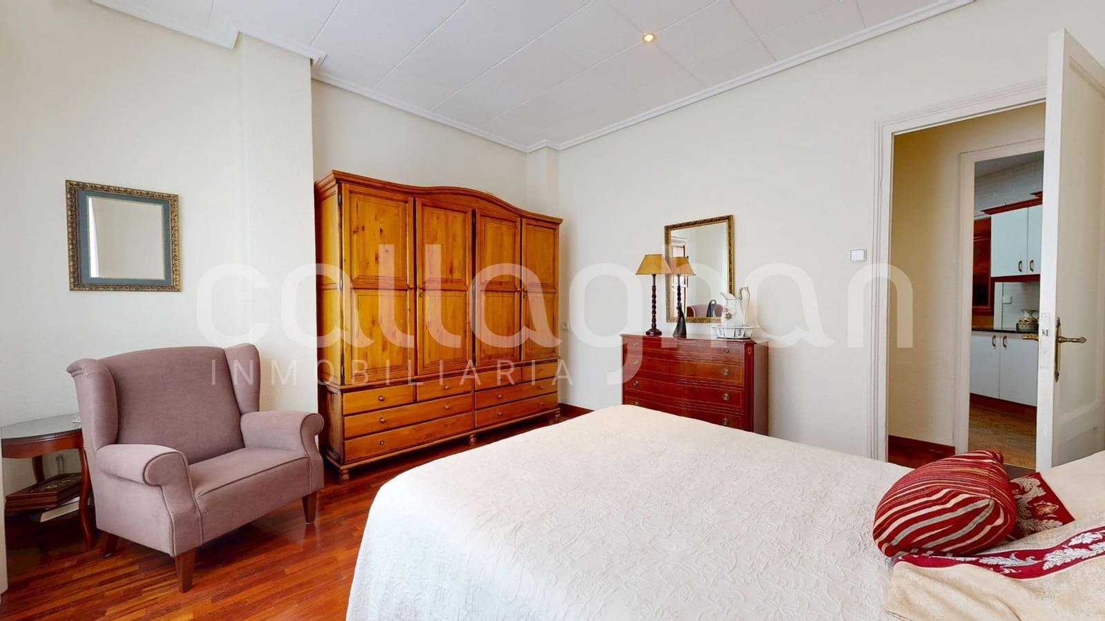 5 soveværelse Lejlighed til salg i Valencia by - € 625.000 (Ref: 9127313)