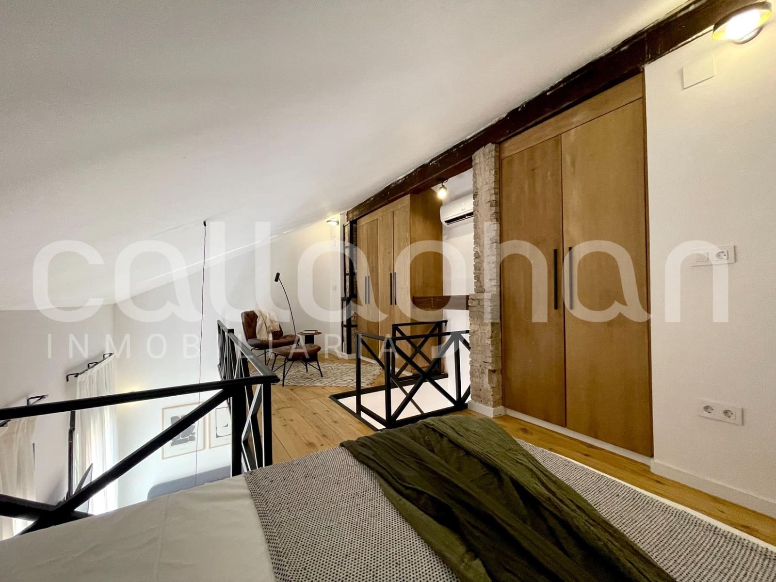Loft de 1 habitación en València ciudad en alquiler - 1.300 € (Ref: 9127315)