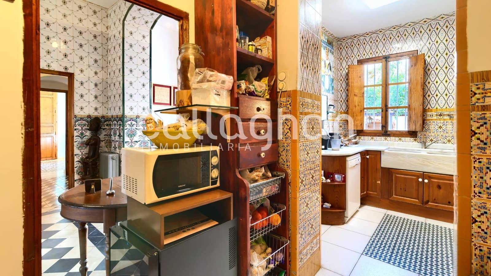 6 quarto Moradia para venda em Manises com piscina garagem - 1 100 000 € (Ref: 9127316)