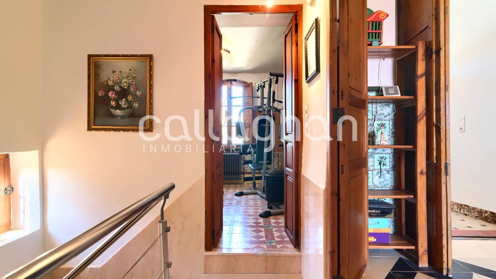 6 bedroom Villa for sale in Manises with pool garage - € 1,100,000 (Ref: 9127316)