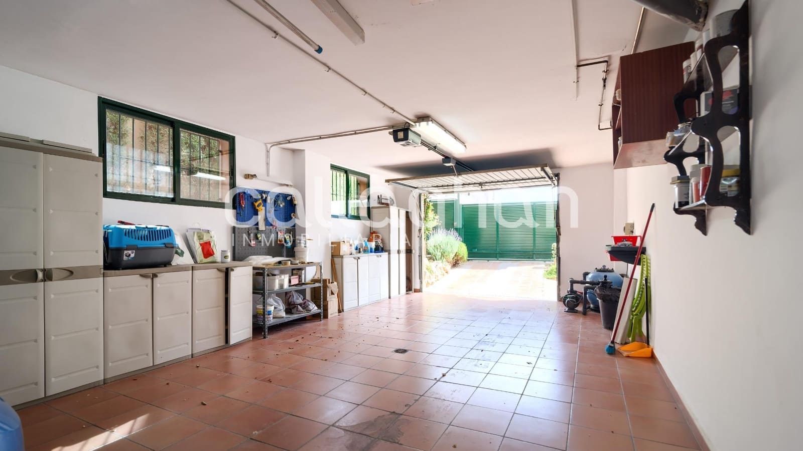5 soveværelse Villa til leje i Godella med swimmingpool garage - € 3.000 (Ref: 9127317)