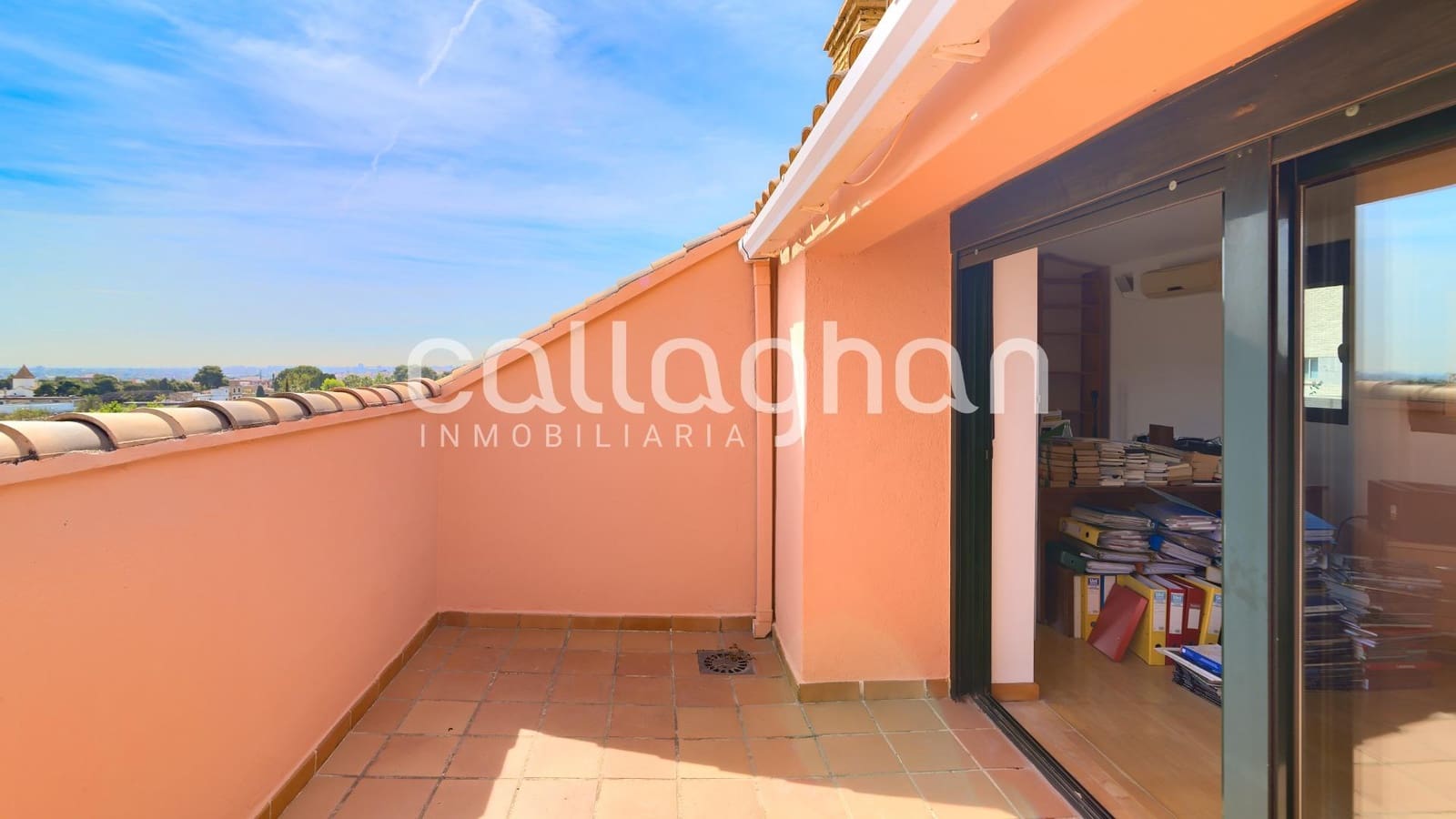5 soveværelse Villa til leje i Godella med swimmingpool garage - € 3.000 (Ref: 9127317)