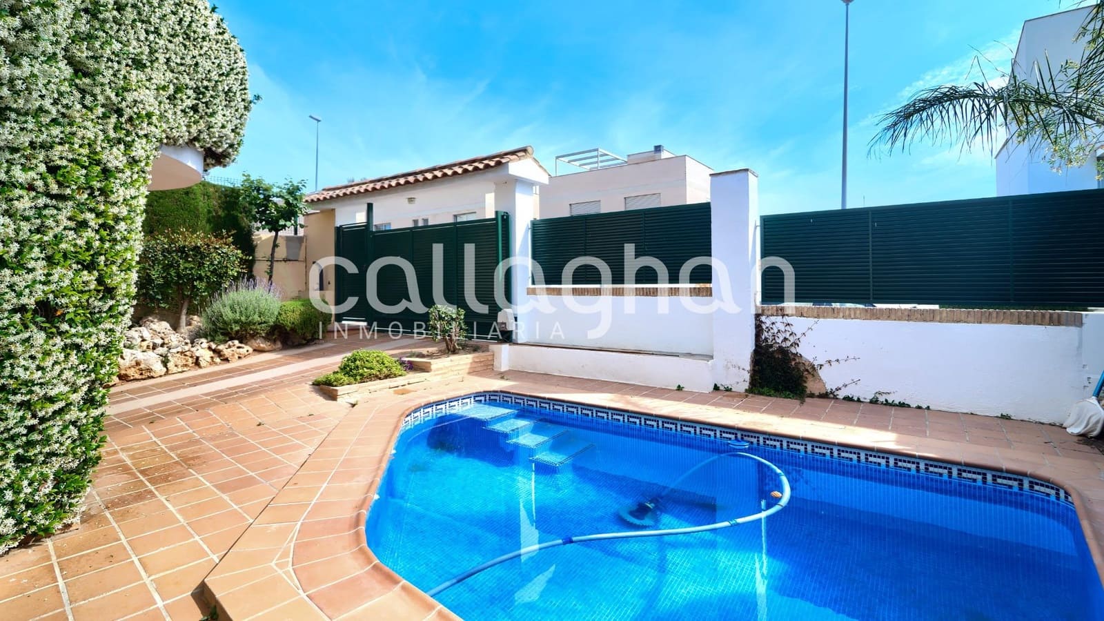 5 soveværelse Villa til leje i Godella med swimmingpool garage - € 3.000 (Ref: 9127317)