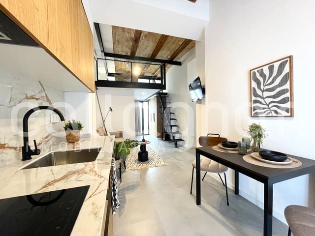 1 soveværelse Loft til leje i Mont-Olivet, Valencia by - € 1.100 (Ref: 9127321)