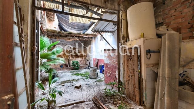 4 sovrum Radhus till salu i L'Alcúdia - 109 000 € (Ref: 9127325)