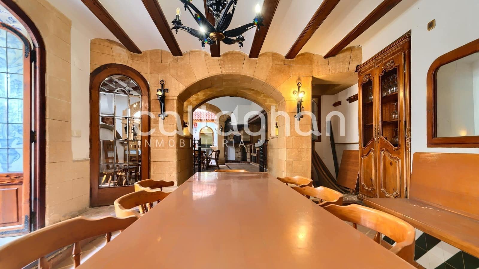 Restaurant/Bar for sale in Benifaio - € 450,000 (Ref: 9127330)