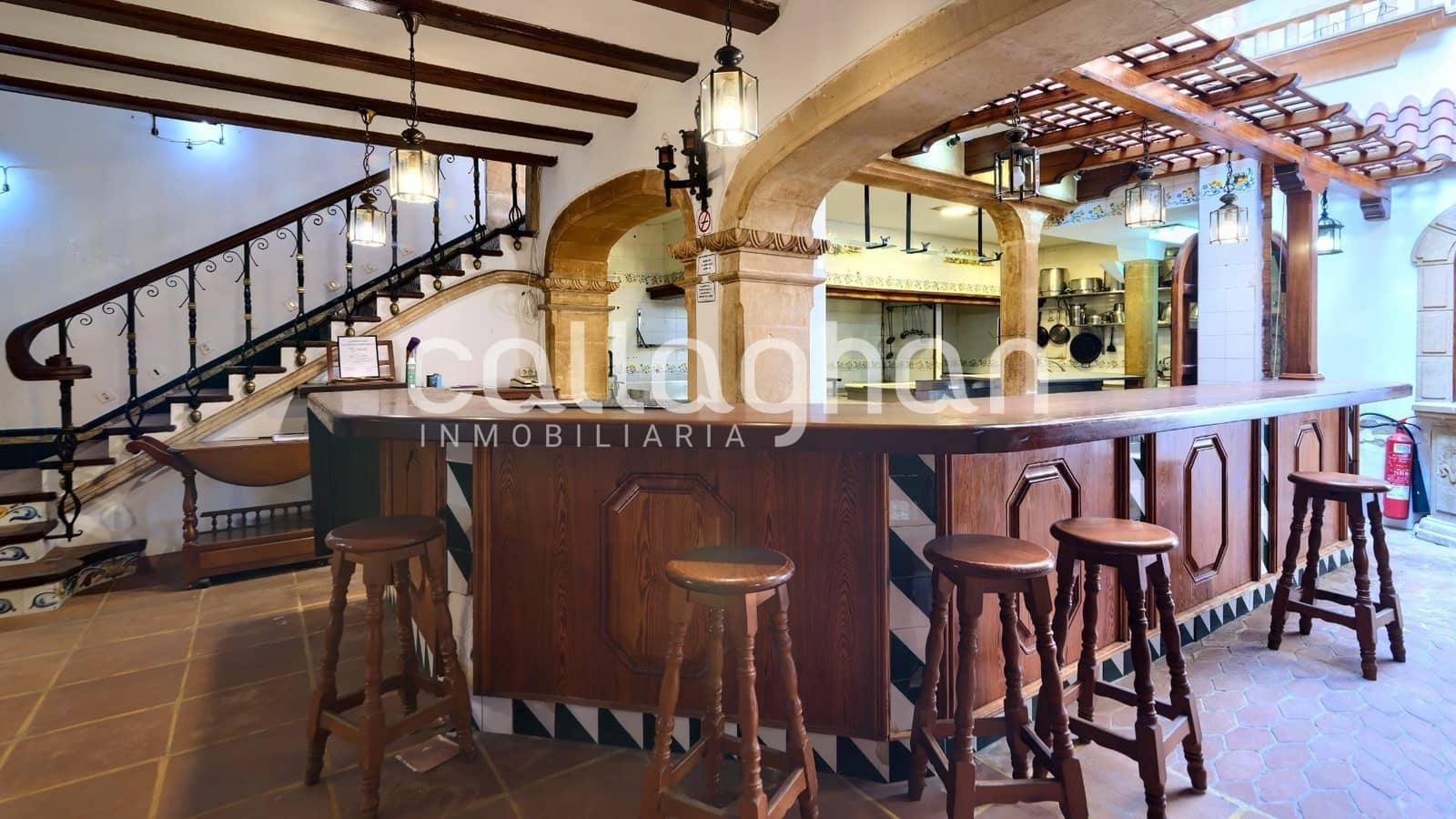 Restaurant/Bar for sale in Benifaio - € 450,000 (Ref: 9127330)