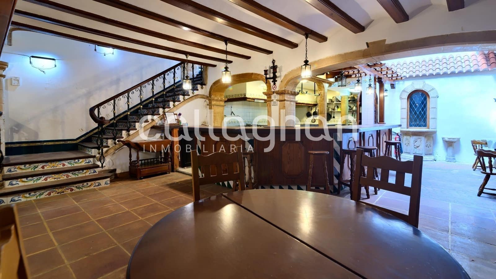 Restaurant/Bar for sale in Benifaio - € 450,000 (Ref: 9127330)